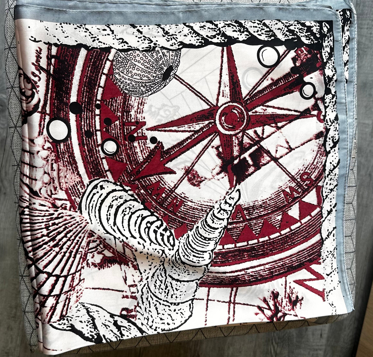 FOULARD CALYPSO GRIS